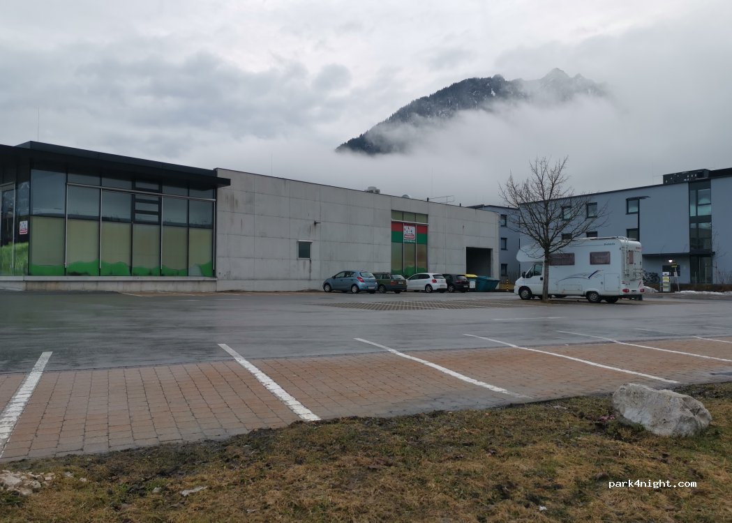 (6600) Gemeinde Reutte - 22a Innsbrucker Straße — foto