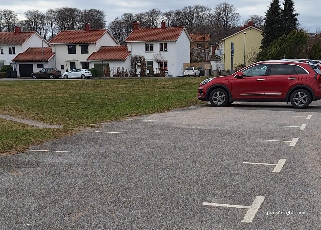 (294 34) Sölvesborg - 23 Valjevägen — foto