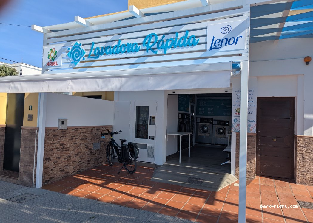 (11540) Sanlúcar de Barrameda - 38 Avenida de Huelva — foto