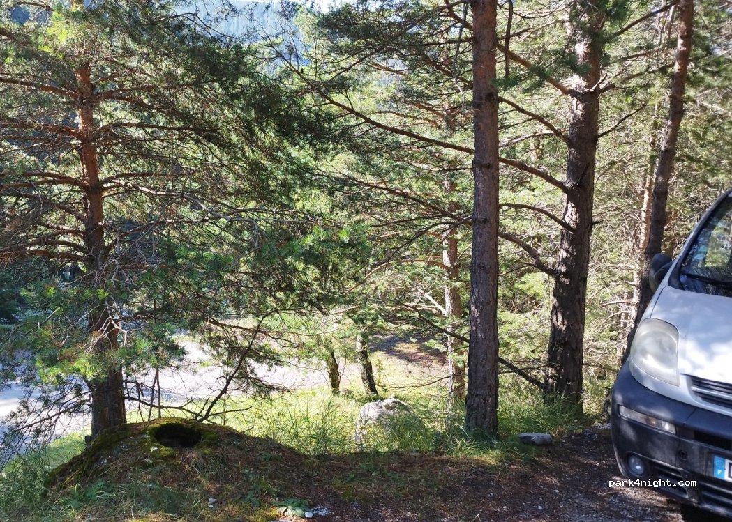 (05350) Château-Ville-Vieille - D902 — foto 2