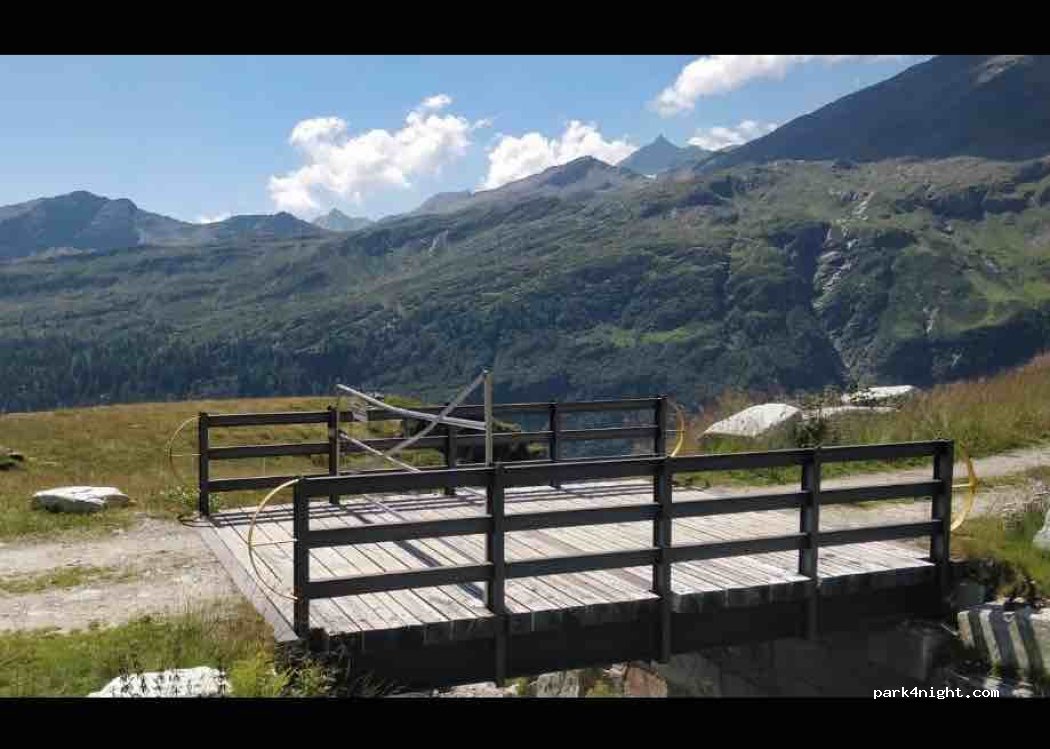 (23024) Madesimo - Unnamed Road — foto