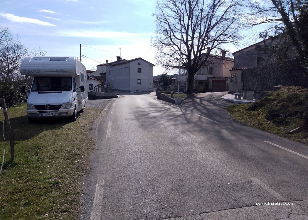 (6223) Brje pri Komnu - 20 Brje pri Komnu — foto