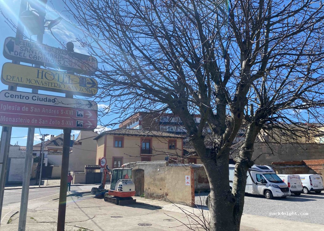 (34120) Carrión de los Condes - 7 Avenida Historiador Ramírez — foto