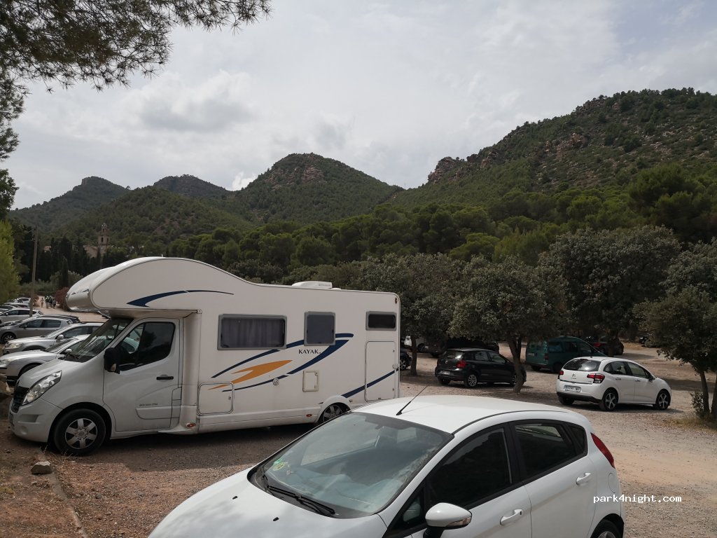 (46149) Gilet - 20 Plaça Poligono 1 — foto 3