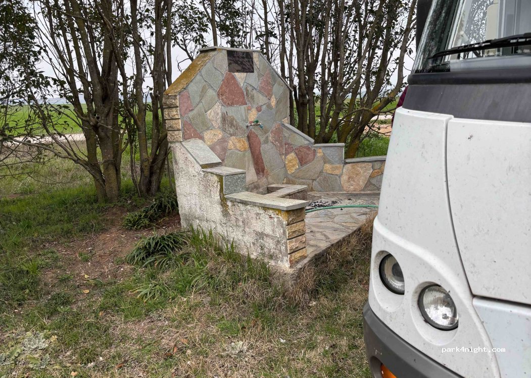 (570 11) Mikrokampos - Unnamed Road — foto 3