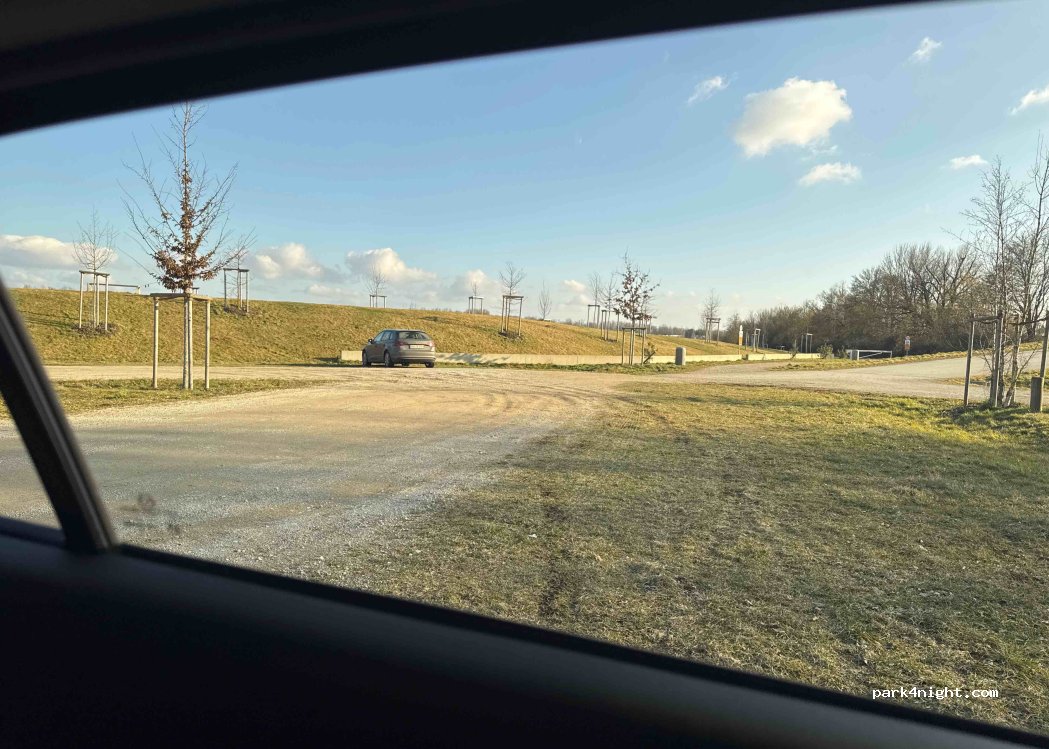 (85) Freising - Unnamed road — foto