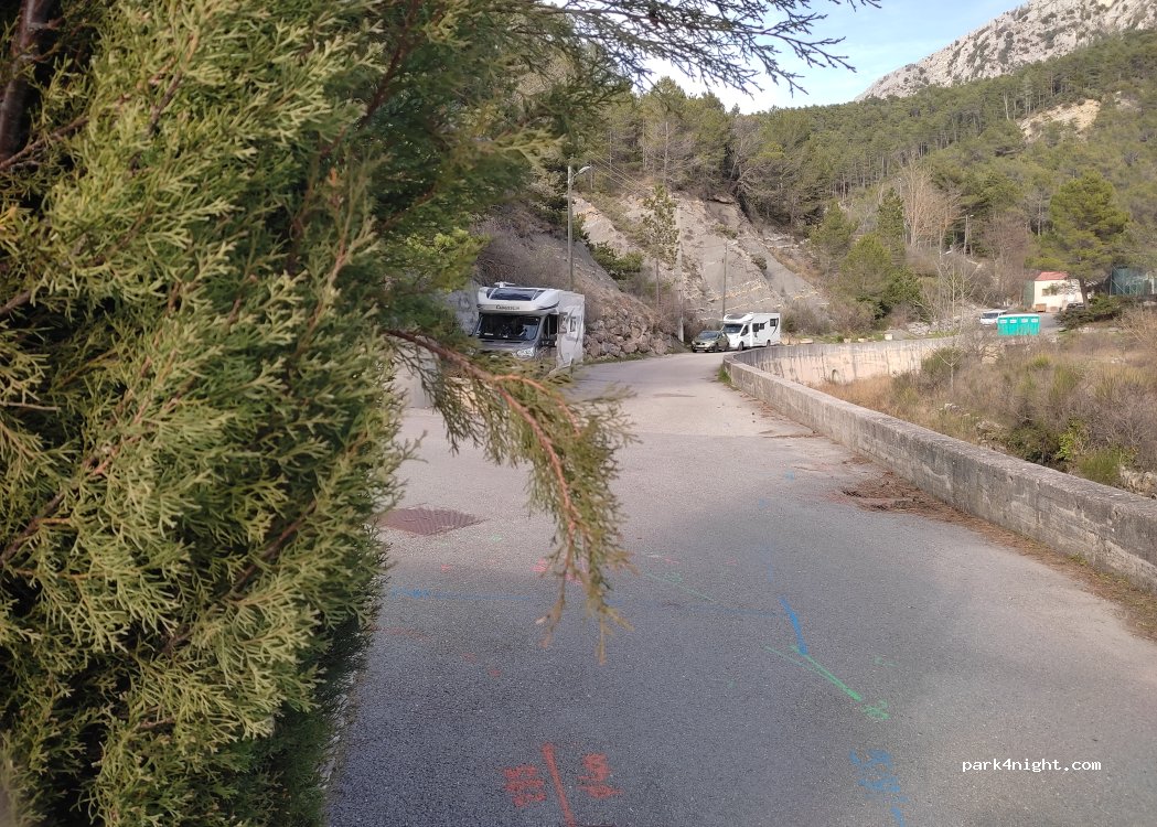 (06440) Peille - 350 Chemin du Carcais — foto