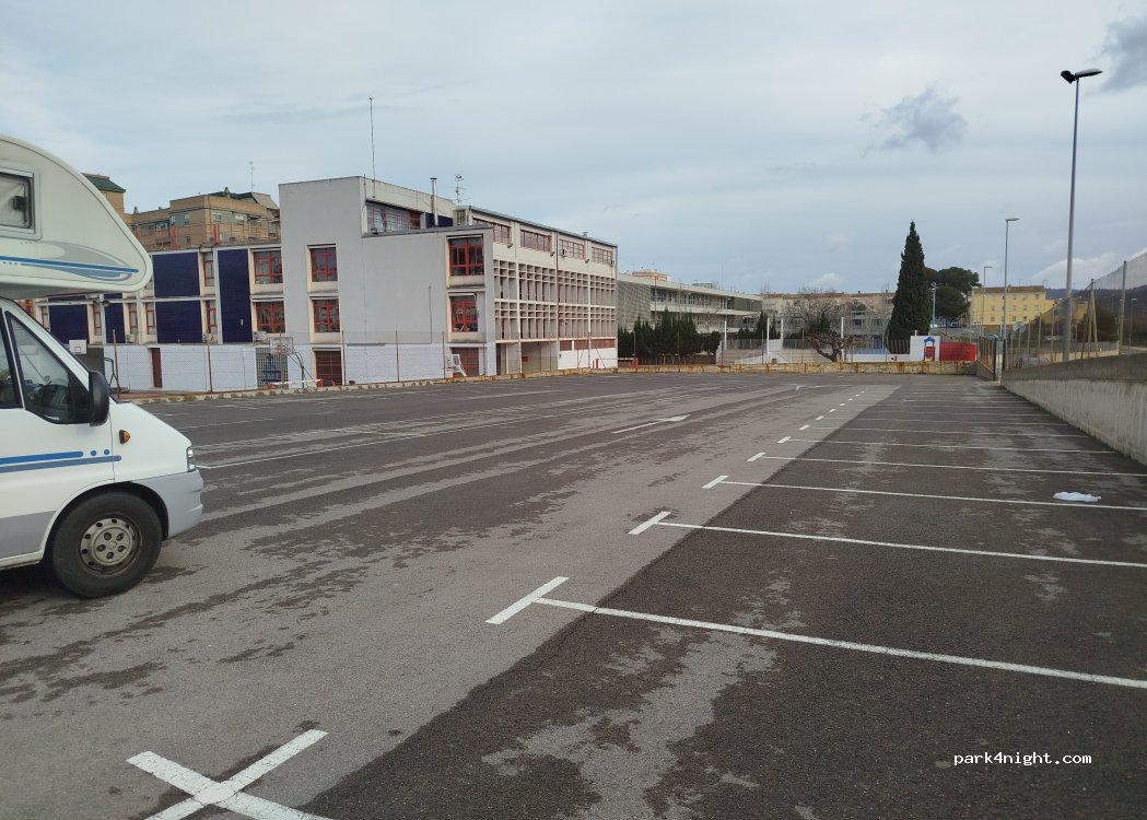 (12200) Onda - 1 Avenida Ceramista Manuel Safont — foto