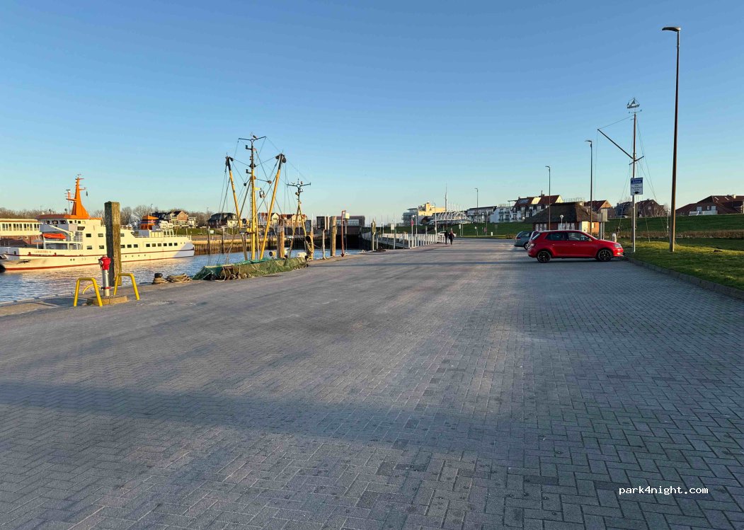 (26427) Esens - 5 Am Strand — foto
