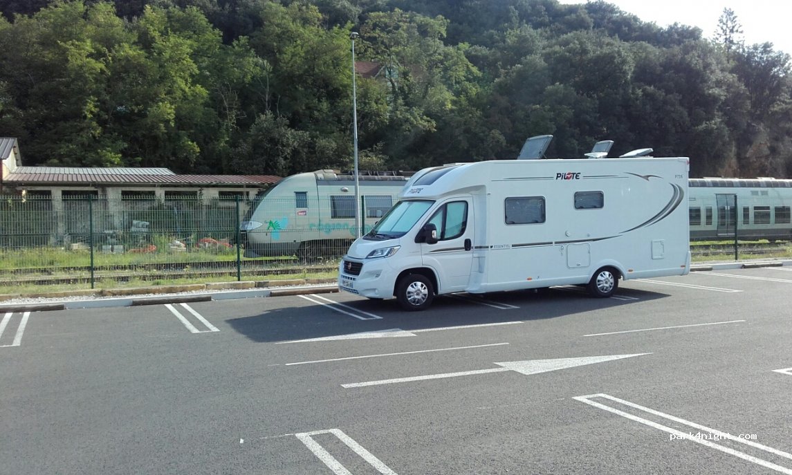 (24200) Sarlat-la-Canéda - 32 Route du Lot — foto 2