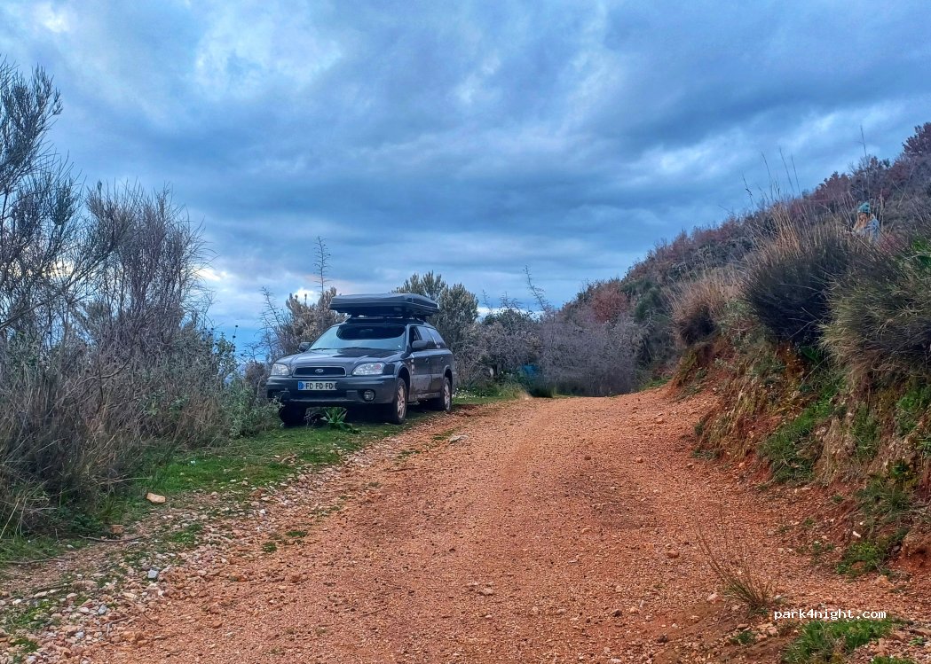 () Ksamil - — foto 2
