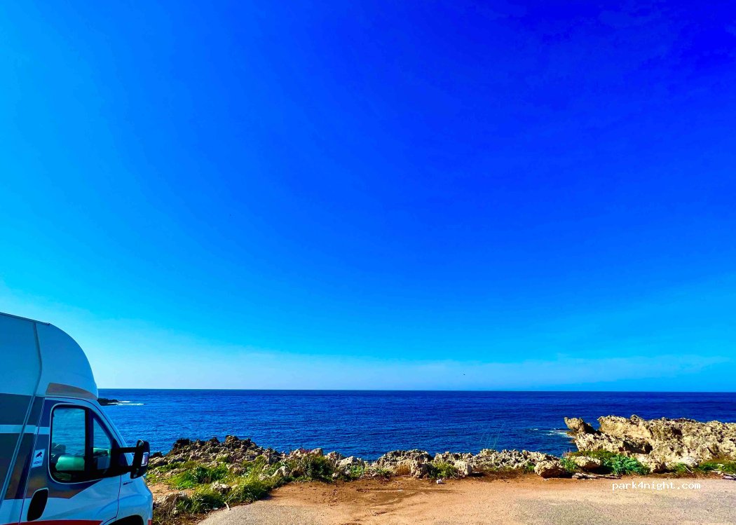 (243 00) Trifillia - Unnamed Road — foto
