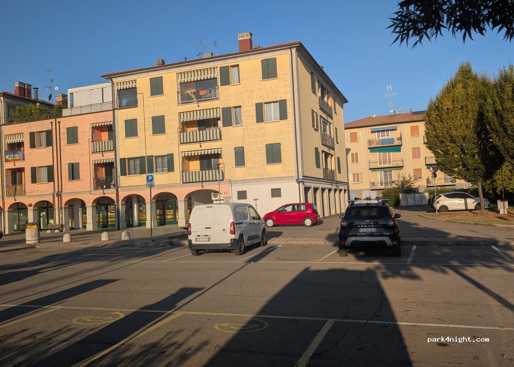 (40056) Crespellano - 9 Piazza Lorenzo D' Auria — foto
