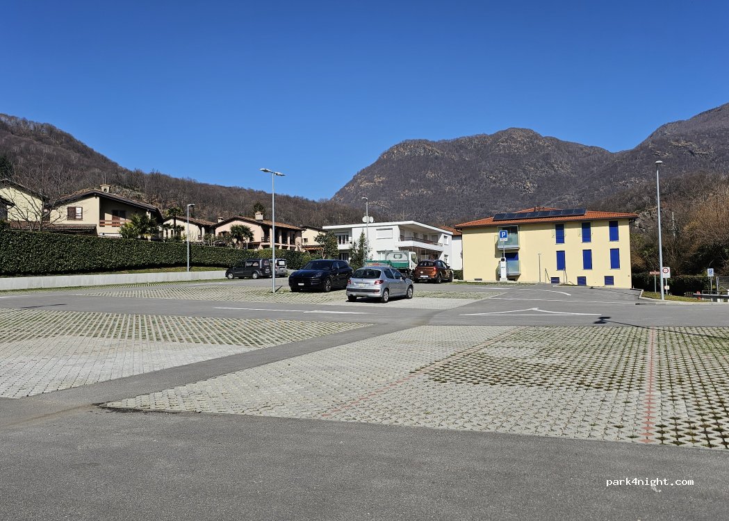(6807) taverne - 3 Via Val Maggiore — foto