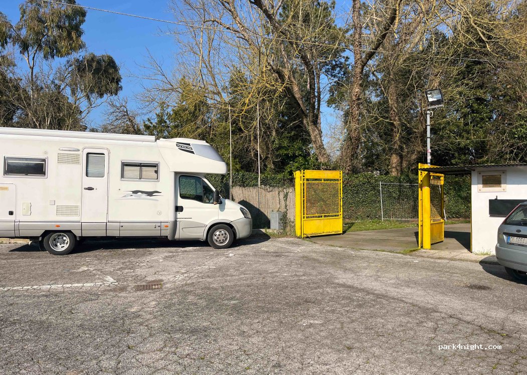 (45018) Ca' Venier - 26 Via Venier — foto