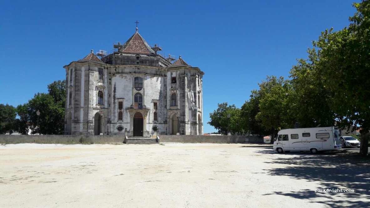 (2510) Óbidos - Largo do Santuário — foto