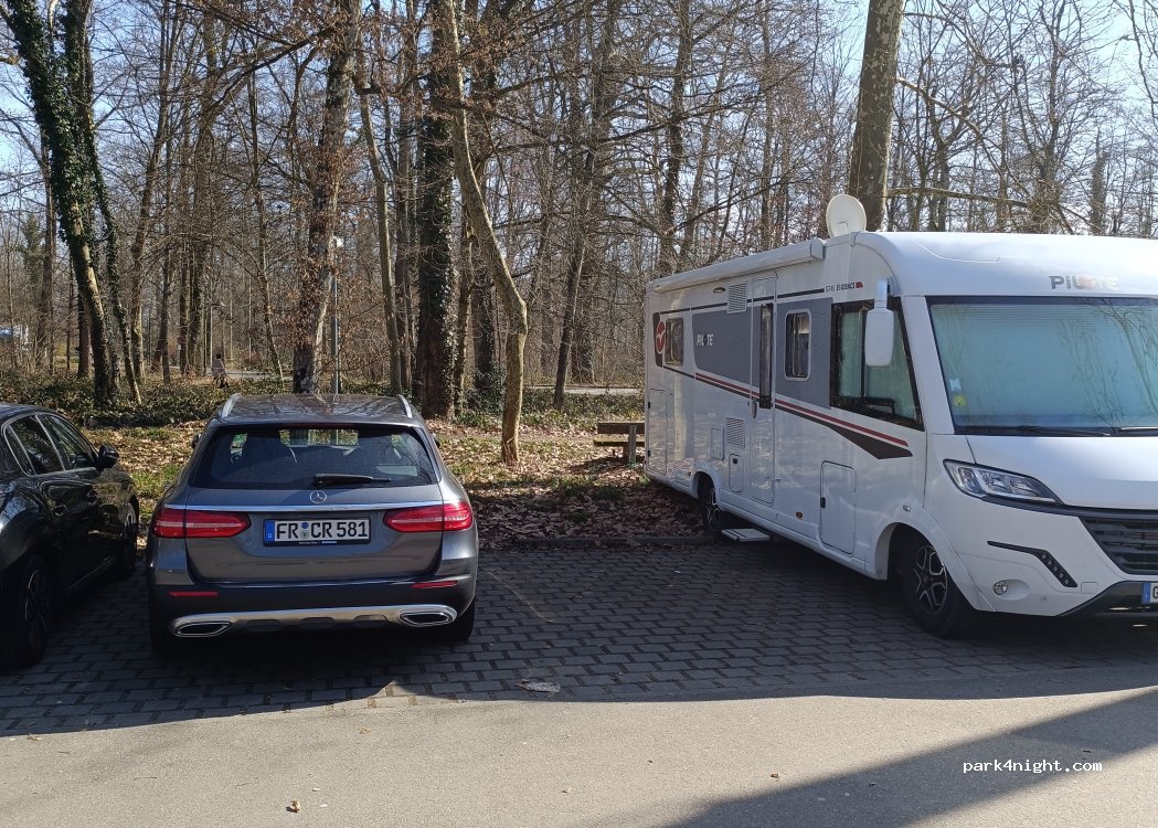(79111) Freiburg im Breisgau - 2 An den Heilquellen — foto