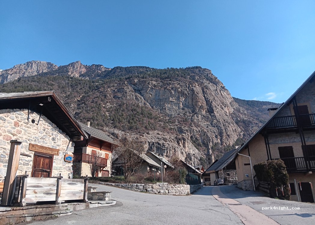 (05120) Les Vigneaux - 521 D304 — foto 4