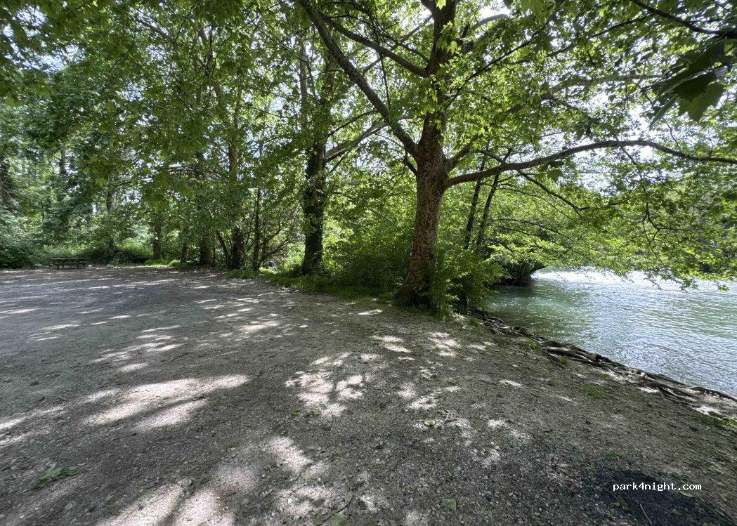 (16200) Jarnac - 1 Allée de l'écluse — foto
