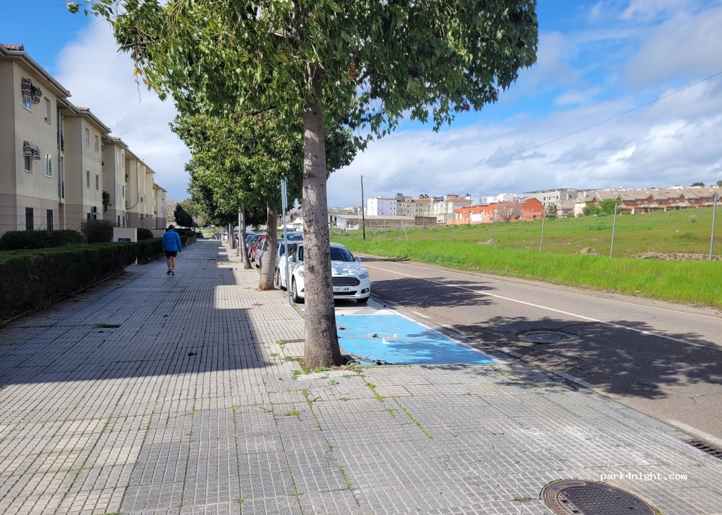 (06800) Mérida - 25 Avenida de los Milagros — foto