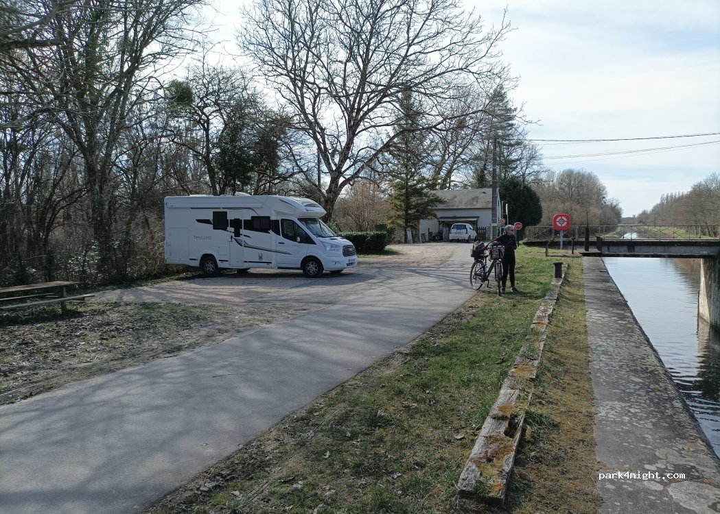 (45530) Vitry-aux-Loges - 27 Route de la Chênetière — foto 2