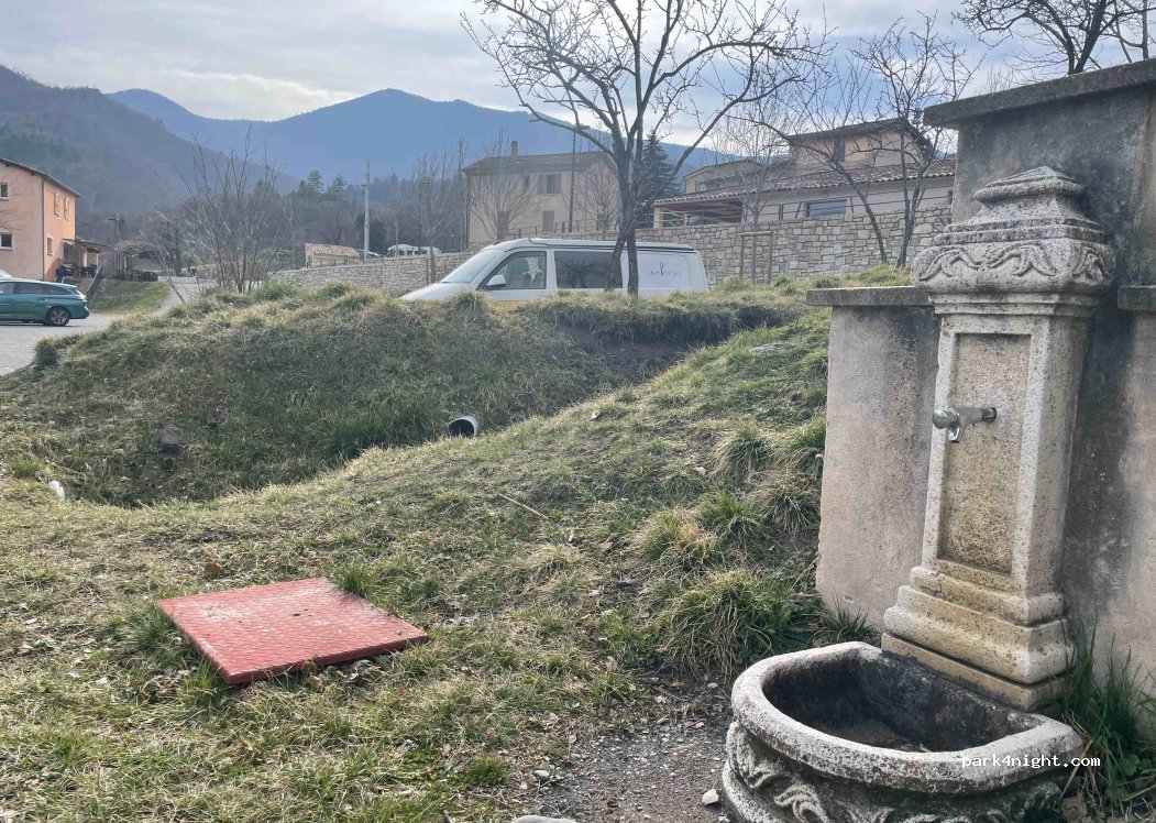 (04000) La Robine-sur-Galabre - 525 Rue Principale — foto 2