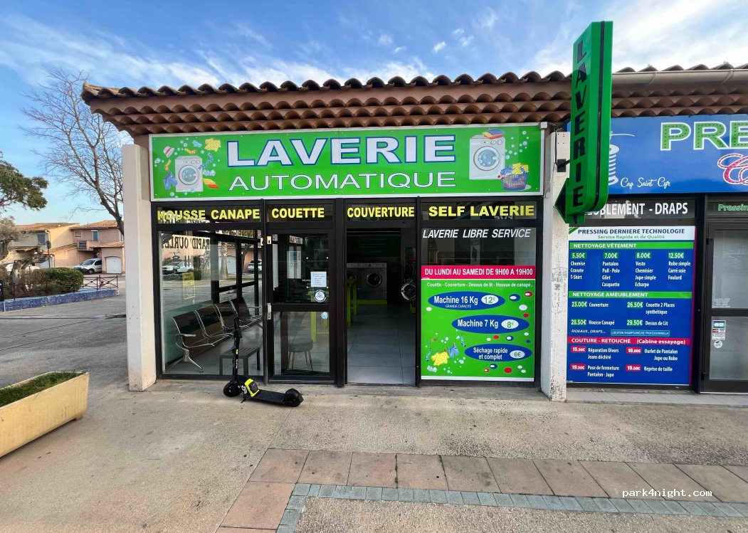 (83270) Saint-Cyr-sur-Mer - 244 Rue du Clos Saint-Cyr — foto