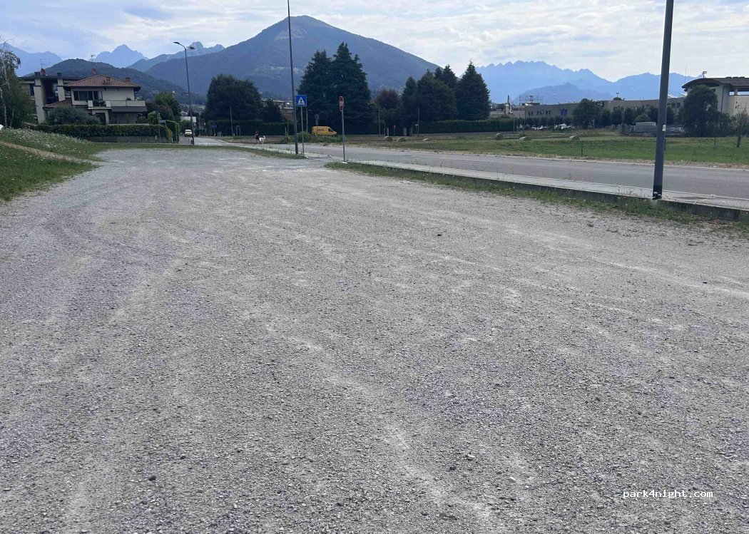 (22036) Erba - 22 Via Pian d' Erba — foto