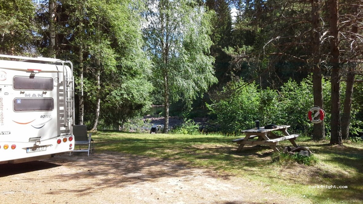 (680 65)  - 52 Finnskogavägen — foto