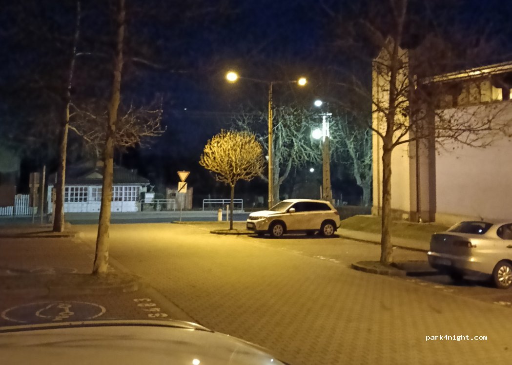 (8380) Hévíz - 3 Zrínyi utca — foto