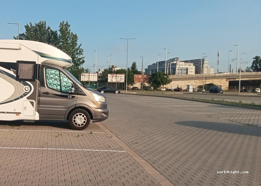 (1142) Budapest - sarok Szőnyi út — foto 2