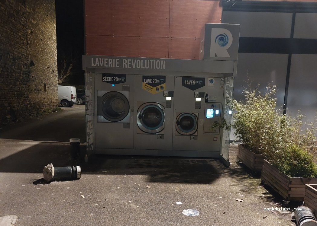(21200) Beaune - 24 Rue du Faubourg Madeleine — foto
