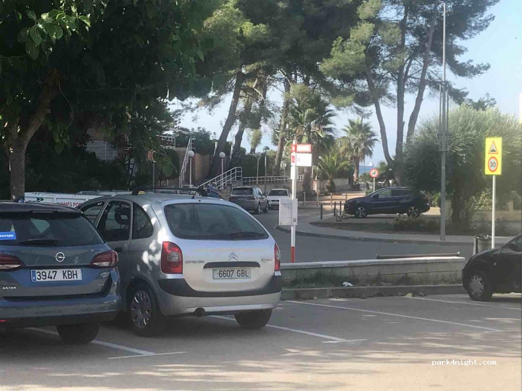 (43008) Tarragona - 49-51 Carrer Baix Empordà — foto 3