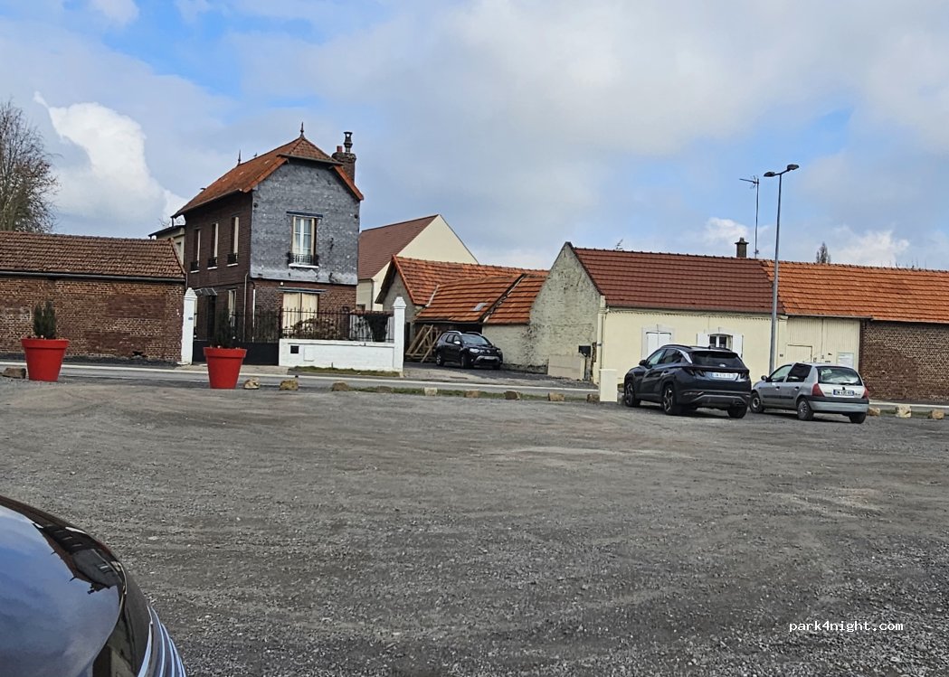 (60490) Cuvilly - 27 Rue du Matz — foto 2