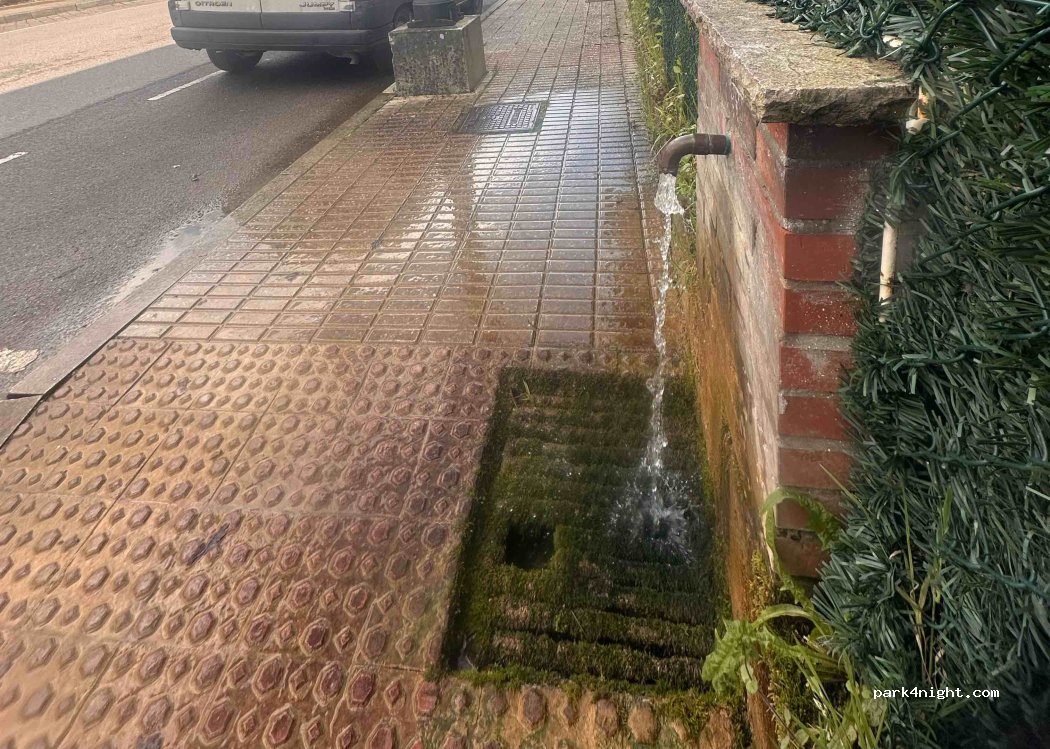 (33530) Infiesto - 53 Avenida de la Cueva — foto