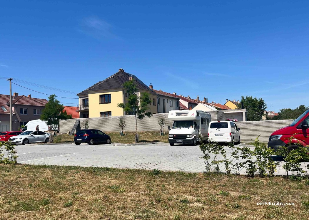 (696 04) Svatobořice-Mistřín - 31 Na Dolině — foto 2
