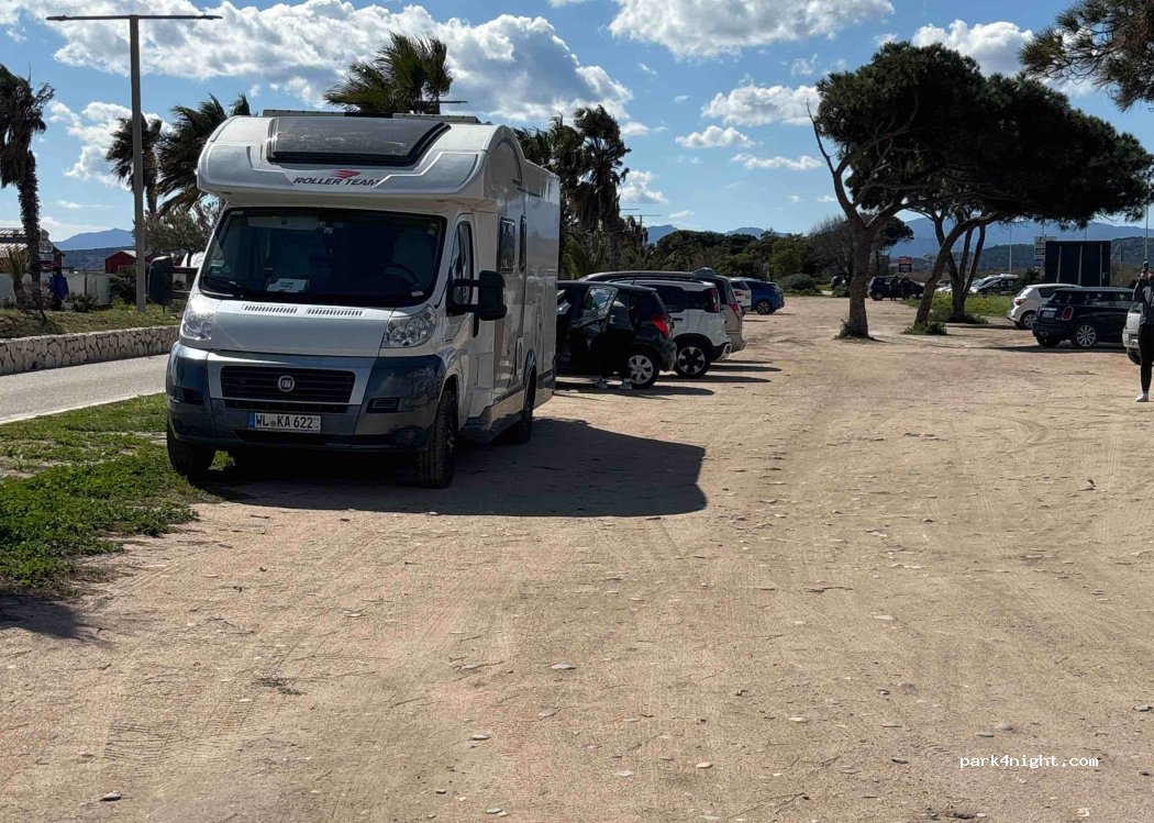 (09045) Quartu Sant'Elena - Viale Lungomare del Golfo — foto