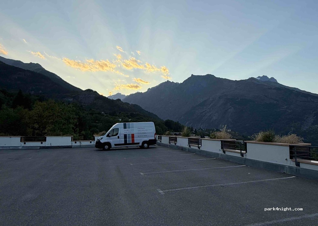 (05290) Puy-Saint-Vincent - Le Laux — foto 2
