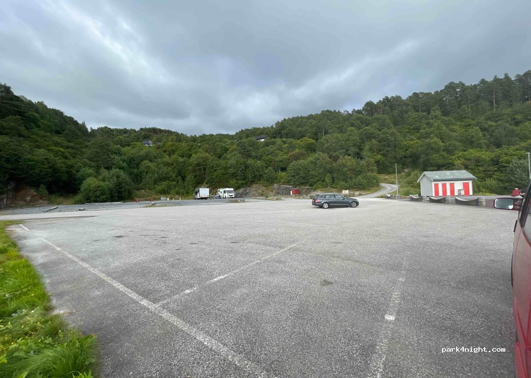 Blåbærsletta bubilparkering | Holmefjord — foto 4