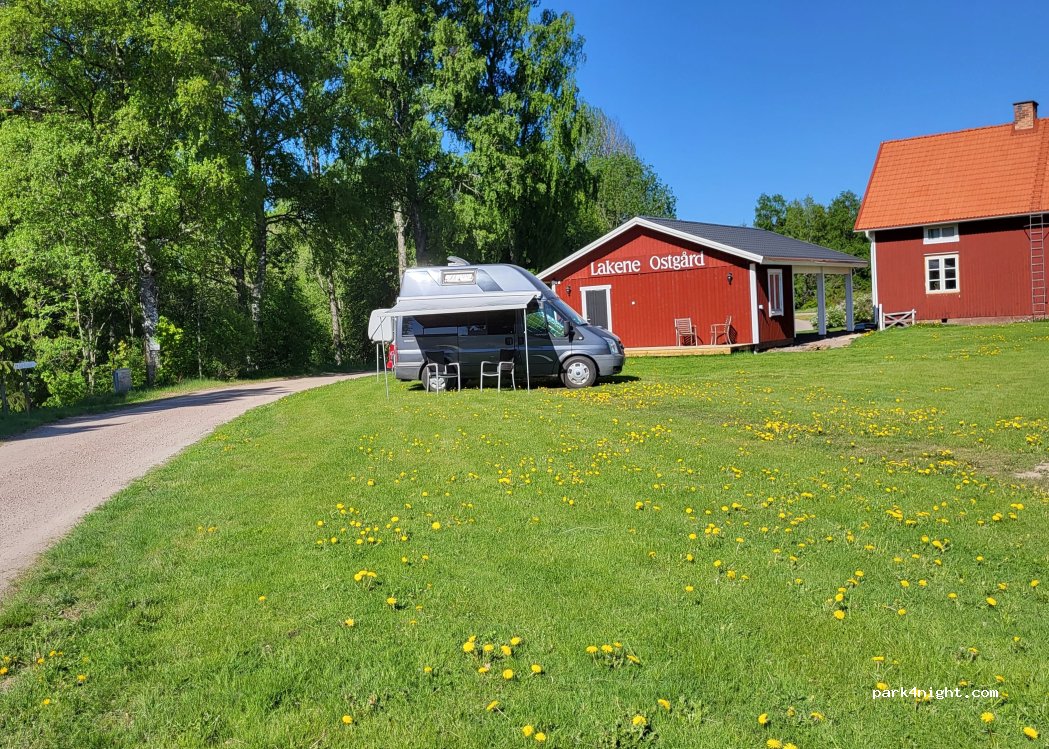 (683 94)  - 3 LAKENESTORP — foto