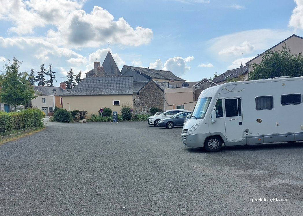 (53340) Saulges - 6 Rue des Grottes — foto 2