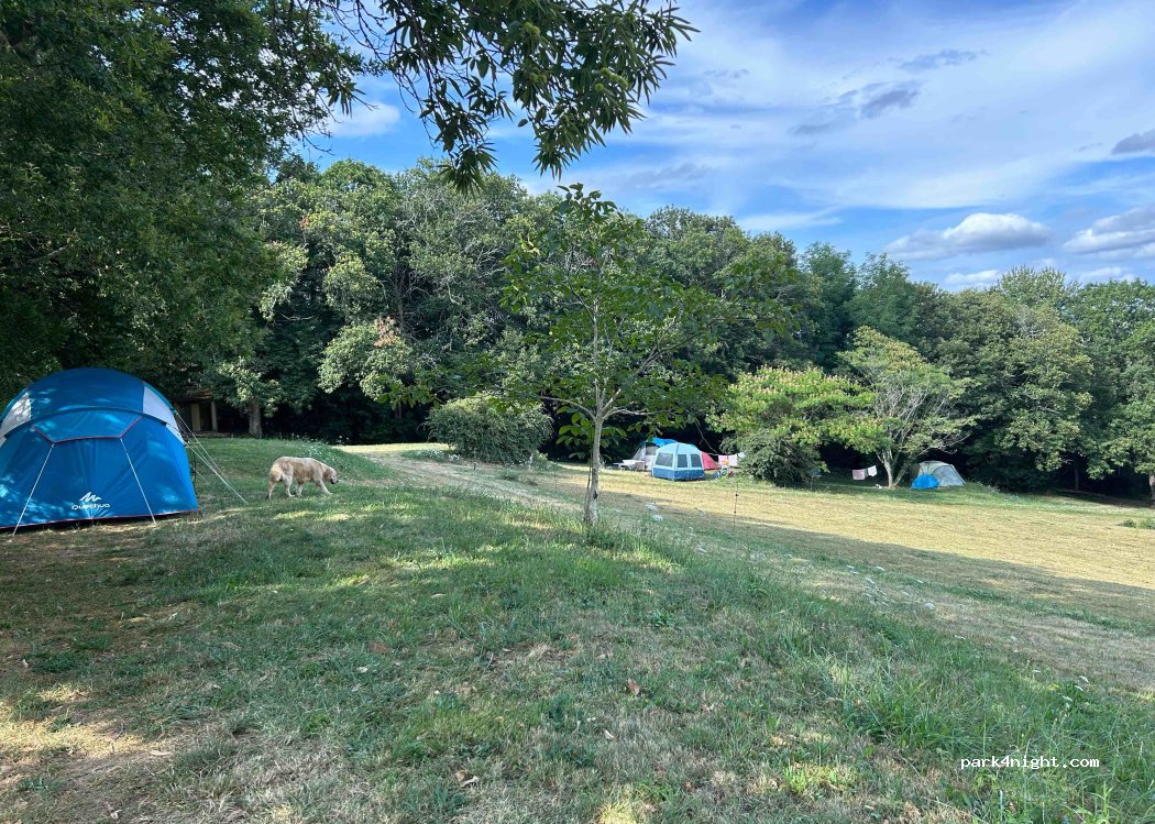 Gites et Camping de La Ferme des Tyssanderies — foto 2