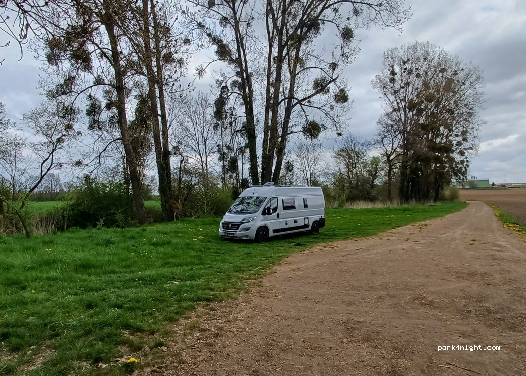 (57220) Varize - Unnamed Road — foto 3