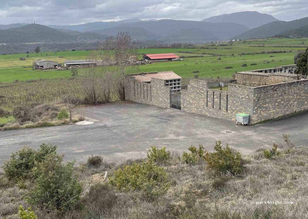 (22330) Huesca - 49 Avenida Pirenaica — foto