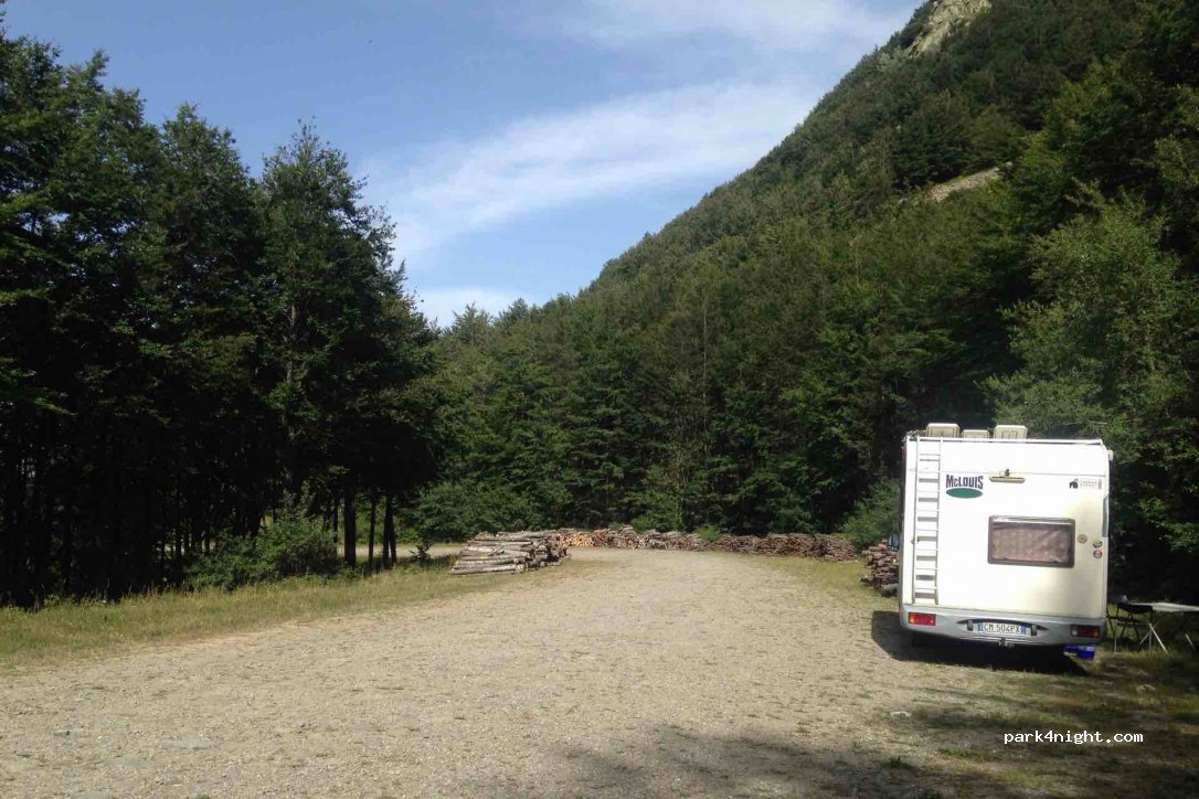 (43010) Monchio delle corti - Via Pratospilla — foto