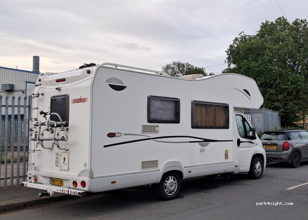 (GL52 6QX) Cheltenham - Saxon Way — foto