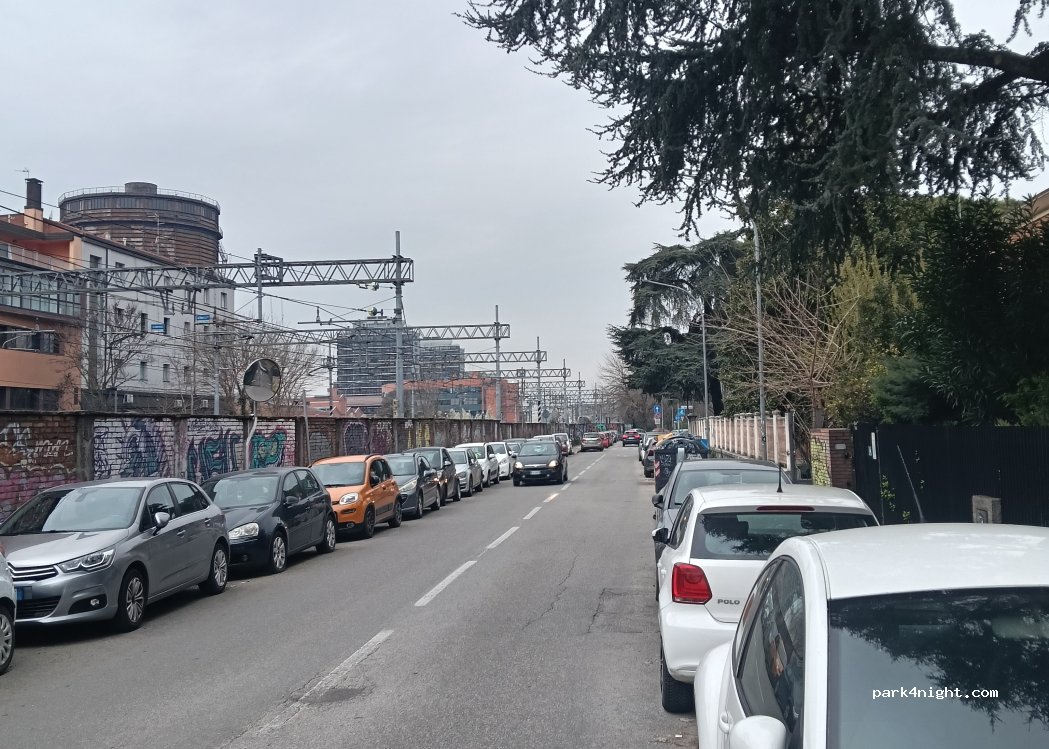 (40127) Bologna - 24 Via Vezza — foto