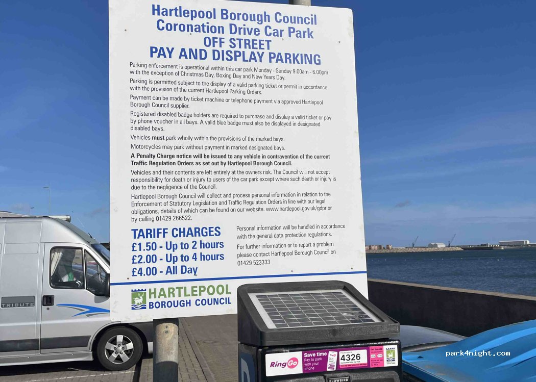 (TS25 1NR) Hartlepool - Coronation Drive — foto