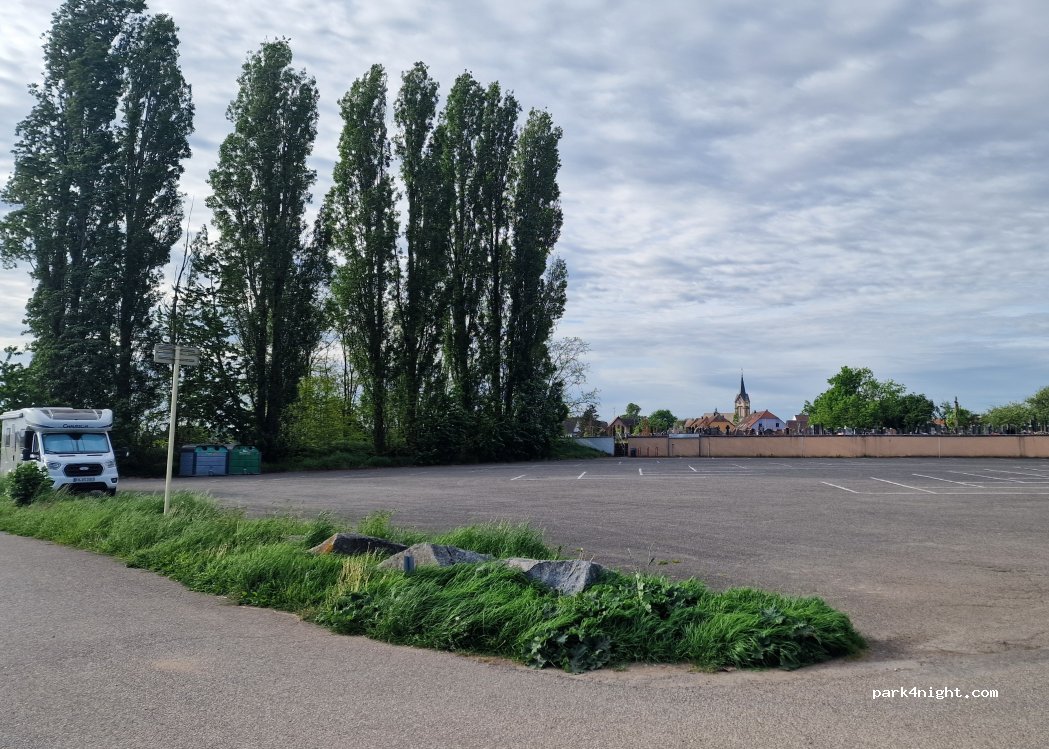 (68840) Pulversheim - Chem. du Cimetière — foto 4