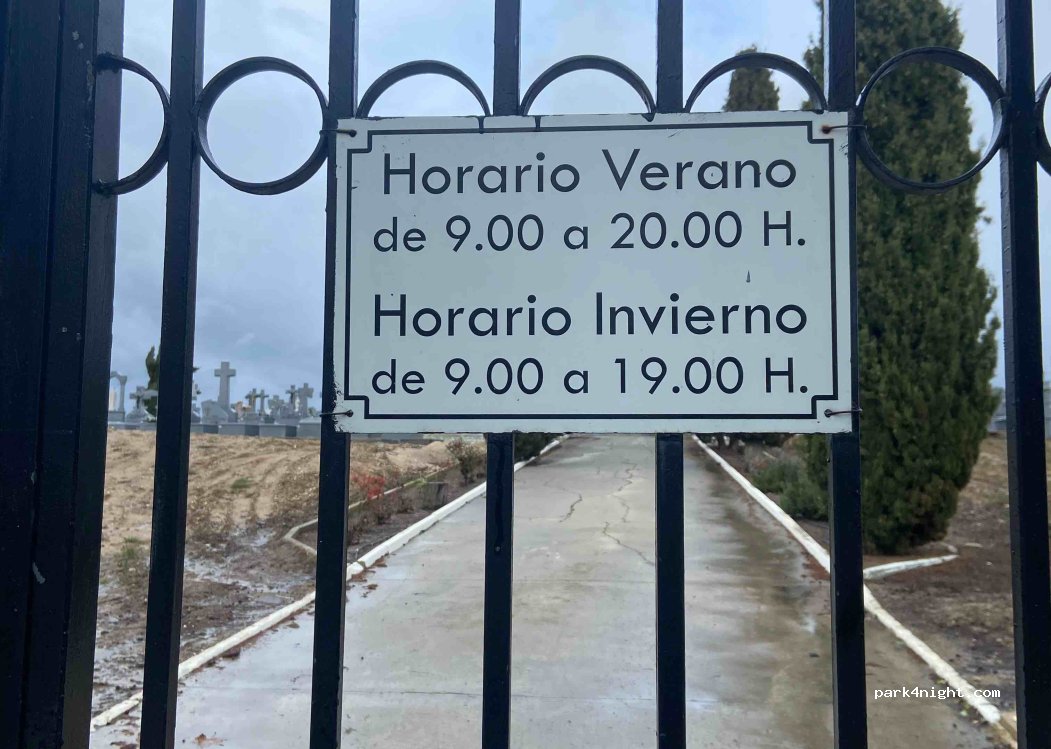 (45512) Portillo de Toledo - Unnamed road — foto